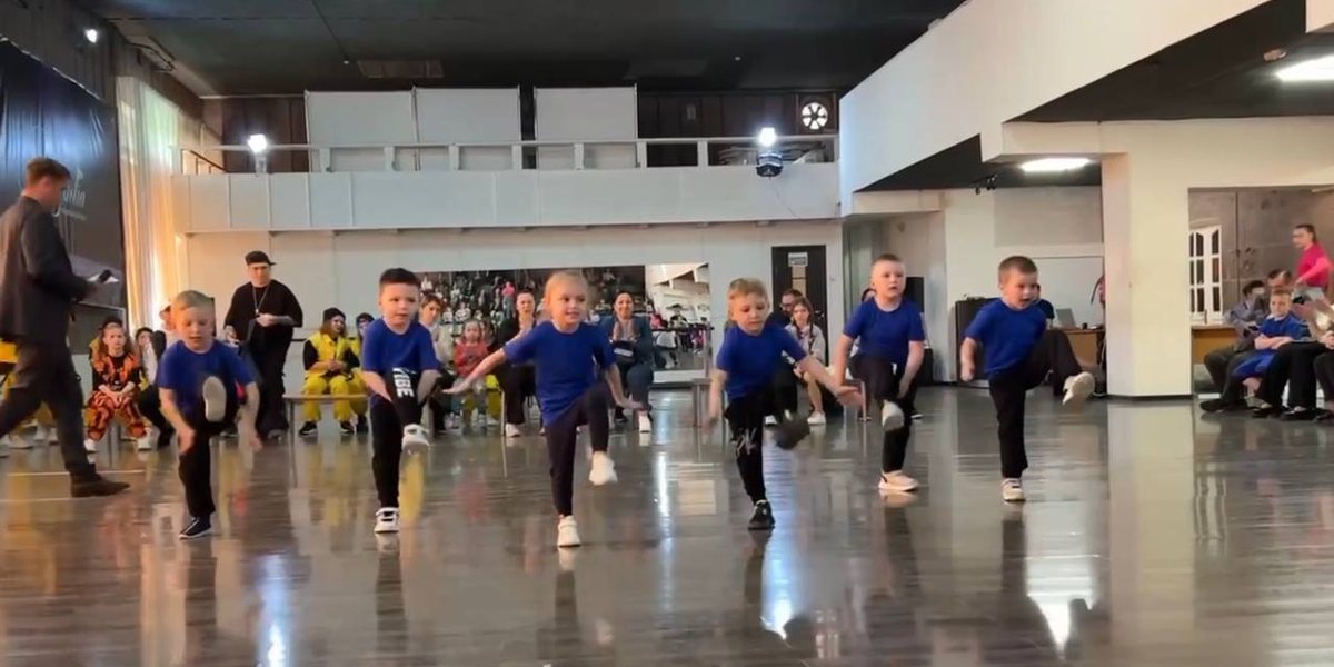 Современные танцы для детей: какие бывают и с чего начать